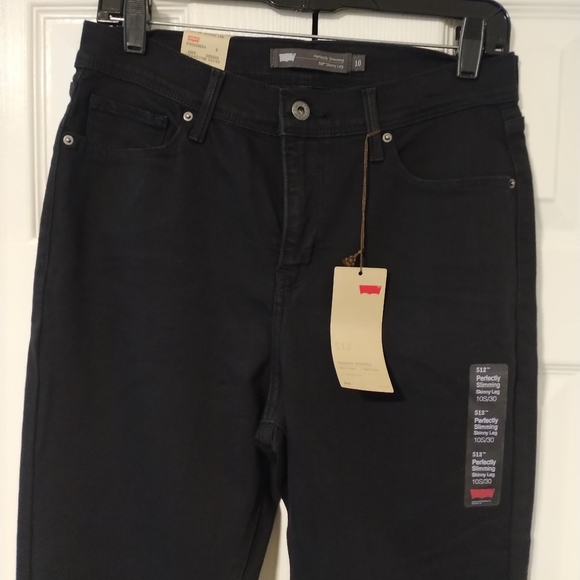 Levi's 512 Perfectly Slimming Skinny Leg - Picture 4 of 10